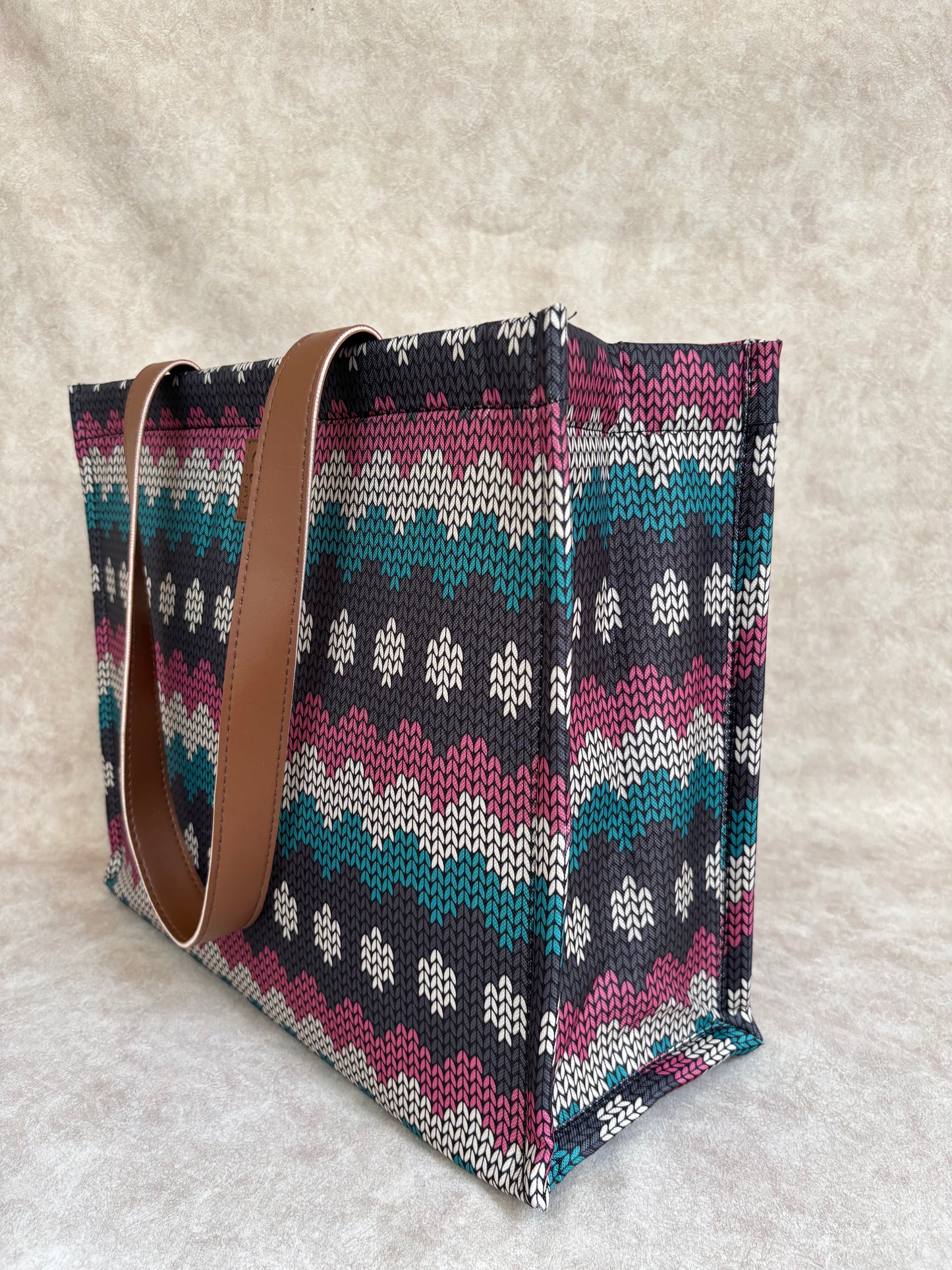 Box Tote - Knitted Weave
