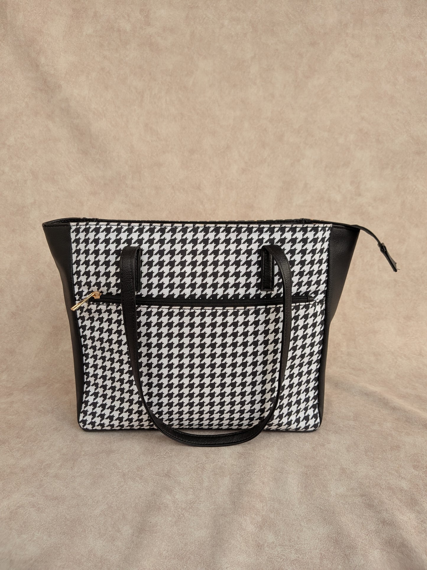 Office Bag 2.0 - Zebra Check