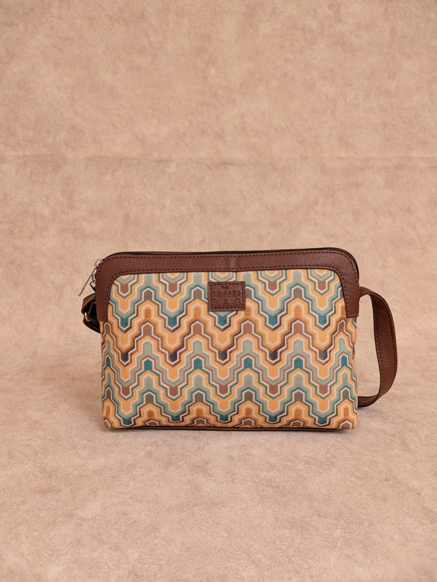 Sling Bag - Honey comb