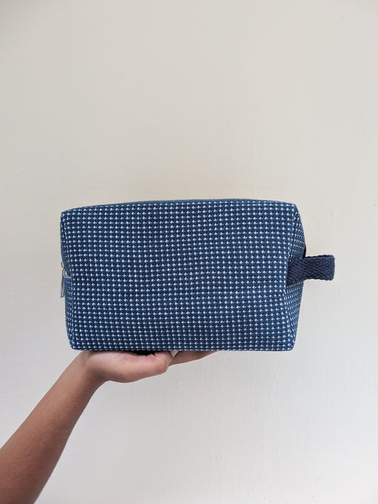 Vanity Pouch – Navy Checks